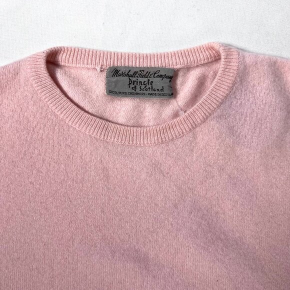 Vintage Marshall Field,Pringle of Scotland100% Cashmere pink small sweater